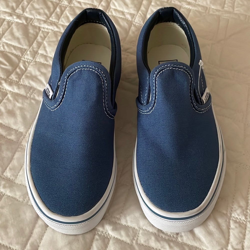 Kid's Vans Slip-on Shoes-BRAND NEW- Blue Size 13